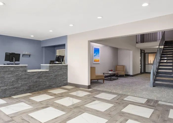 Hotel Days By Wyndham Rawlins