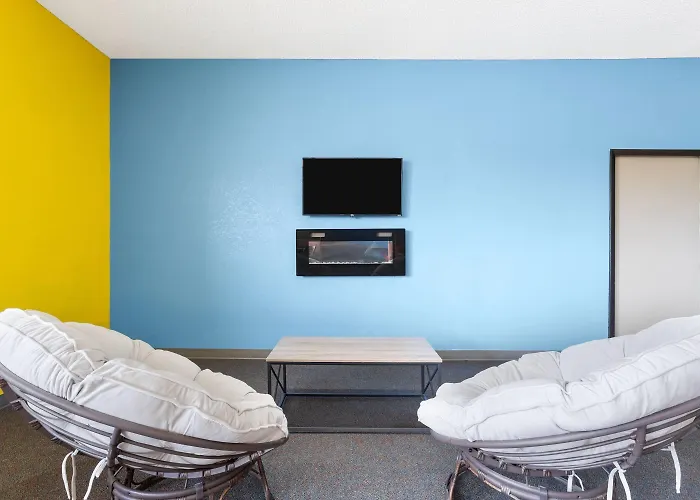 Days By Wyndham Hotel 2*