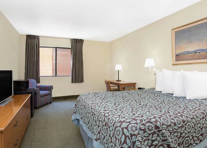 Hotel Days By Wyndham Rawlins